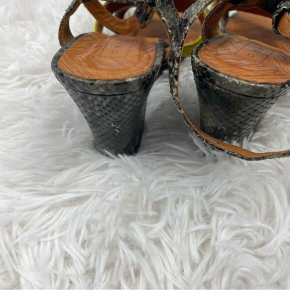 Chie Mihara Finde Suede & Leather Colorblock Wedge Sandals - Picture 7 of 9